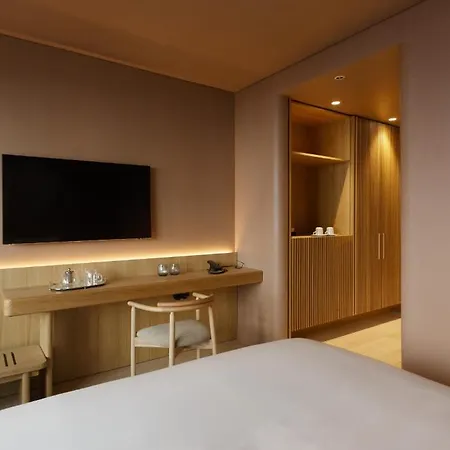 Akeah Centro Otel Porto