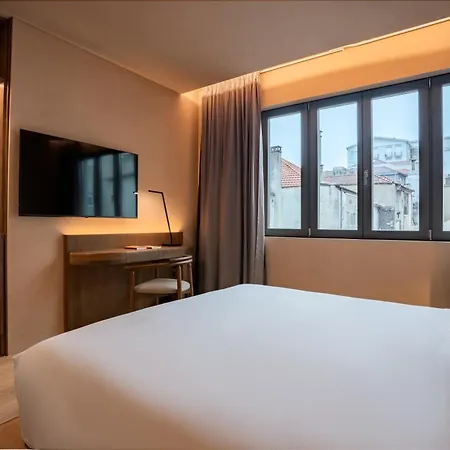 Hotel Akeah Centro Porto
