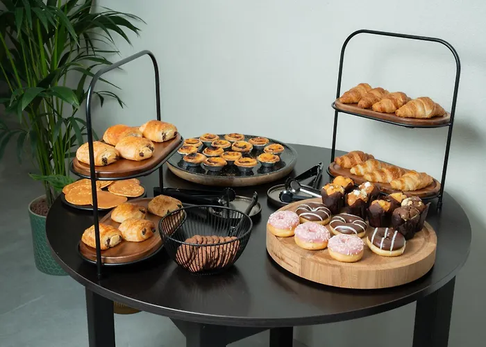 Akeah Centro 4* Порту