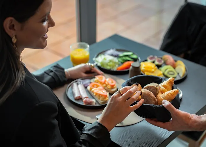 Akeah Centro 波尔图